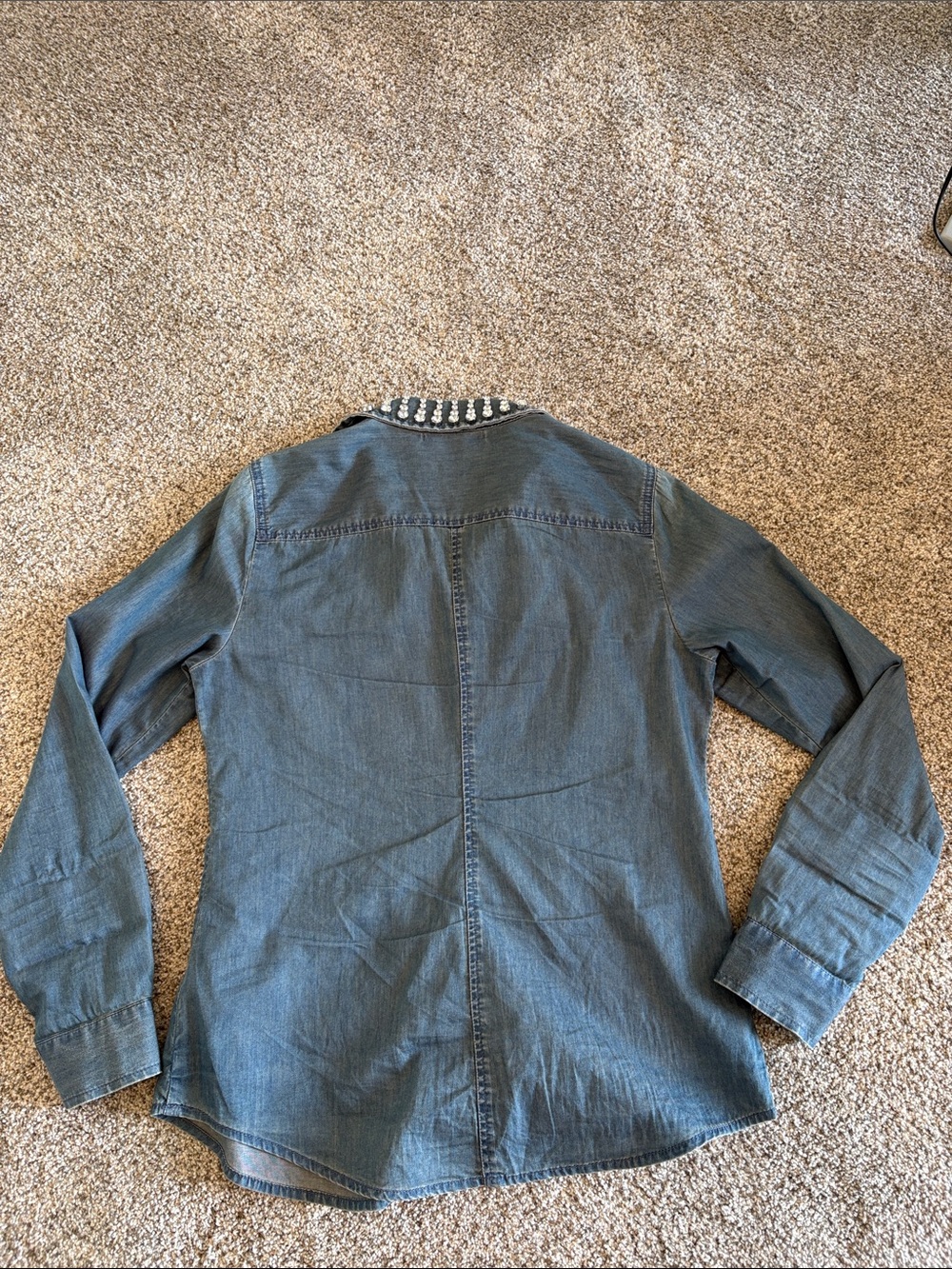 Michael Kors Studded Rhinestone Collar Denim Button-Down Shirt - size small - Picture 6 of 7
